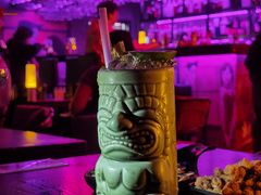 -vimi便利店酒吧