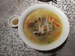 胡椒生蚝煮牛腩-六婶西关小厨(光塔路店)