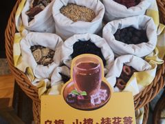 -呼啦面馆·头牌豌杂面(爱琴海店)