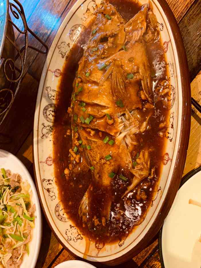 徽菜馆(松江谷阳南路店)-"都是家常菜农家菜为主.椒盐排条味道不错,.