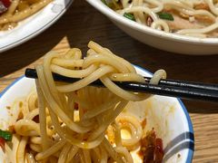 -牛八宝桂林米粉(八里庄店)