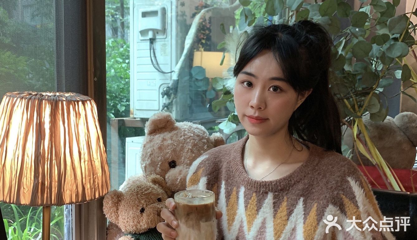 广州被绿植包围的咖啡厅🍃超多猫🐈