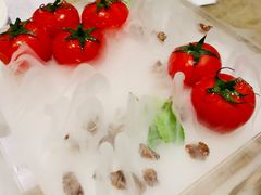 番茄脆菇沙拉-小大董·烤鸭(凤凰汇店)