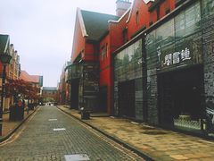 -钟书阁(松江泰晤士小镇店)