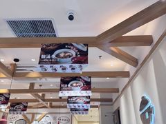 -煲仔皇腊味煲仔饭(经四万达店)