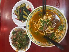 -金杨拉面王小吃面馆·牛三宝面·红烧牛肉粉