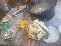 -易门野生菌府·菌海森林(月牙潭公园店)