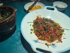 -呷湘厨·鱼汤捞饭·剁椒鱼头·辣椒炒肉(国家会展中心店)