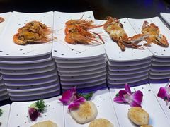 -曼格活海鲜·牛排自助(光明蓝鲸店)