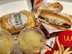 -麦当劳(百联西郊购物中心店)
