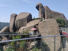 -巨石山景区