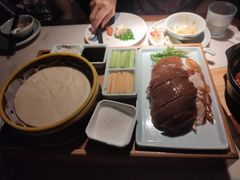 -韵秋荷(宝山龙湖天街店)