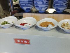 -粥六•新晋菜(柳巷店)