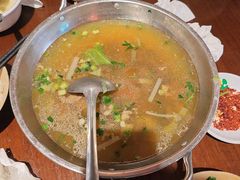 -谢老五跷脚牛肉·非遗传承店