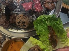 -围炉肉舍•炭烤活鳗•丹东海鲜烤肉(步行街店)