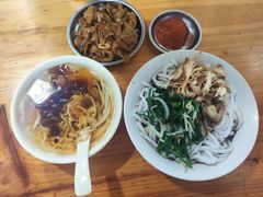 -再回首鸡肉米线(人民路一店)