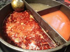 小嫩牛专利T型锅（一锅三吃）-热火朝天鲜切牛肉火锅(南强街巷店)