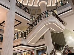 -浅深(世茂滨江精品店)
