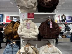 -GAP(王府井奥莱·香江小镇店)