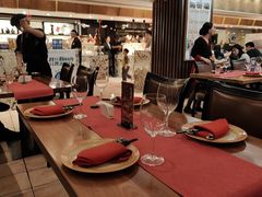 -五洲皇冠巴西烤肉餐厅