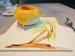 -三亚湾海居铂尔曼度假酒店