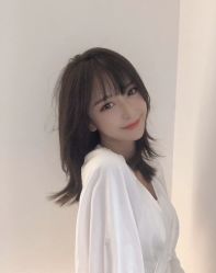 -变画·发型STUDIO