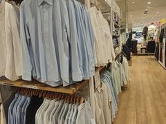 -优衣库(太原龙湖万达广场店)