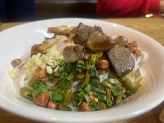 -牛八宝桂林米粉(八里庄店)