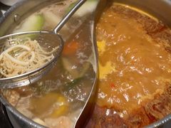 牛杂鸳鸯锅-左庭右院鲜牛肉火锅(环球港店)