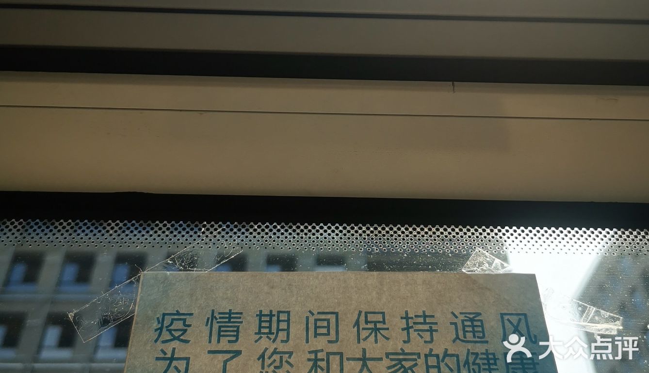 松江人民花了几个亿打造的，有轨电车，终于有机会