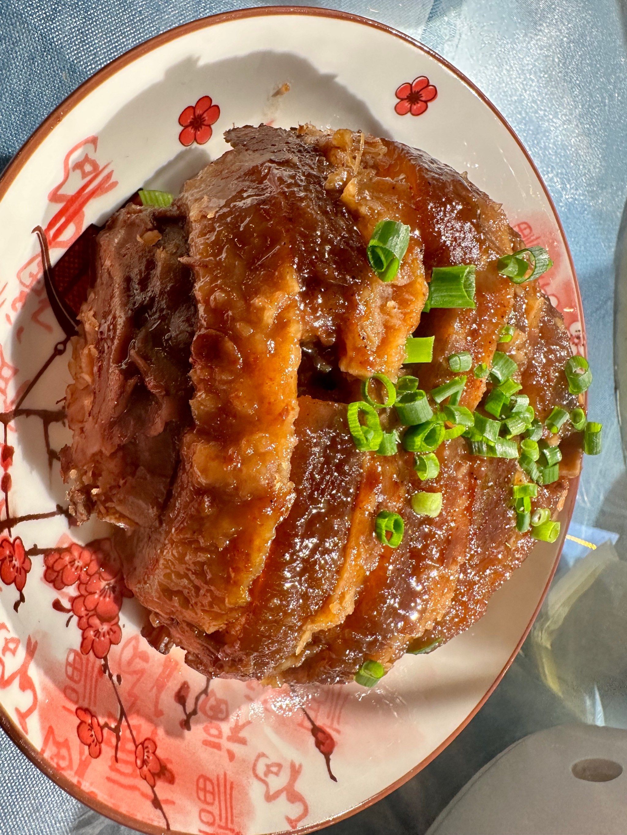 好吃,好吃,广西南宁的招牌菜好吃,很多,很多,服务态度非常好