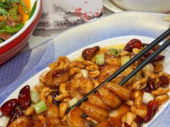 -万重锦·人文川菜馆(骡马市店)