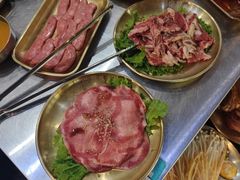 -胡悦里韩式烤肉(芝罘万达广场店)