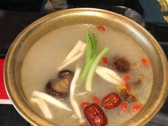 山珍炖老鸡锅-王家渡火锅(金宝汇店)