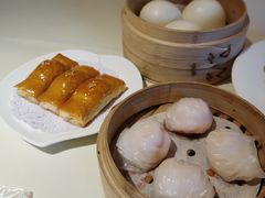蜜汁叉烧酥-利苑酒家(华熙国际店)