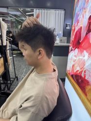 -藤野造型·烫·染发型设计店