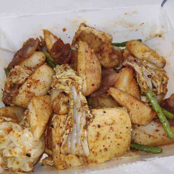 左炸右拌·炸串拌饼(万达旗舰店)-"[环境]点的外卖午餐,不过这个318