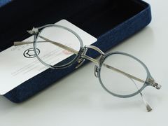 -目艮眼镜SHOWROOM(品牌集合店)