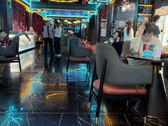 -屋有岛沉浸游戏旗舰店(中山公园店)