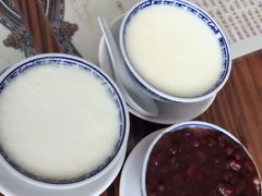 -周大娘牛乳(旧寨古村总店)