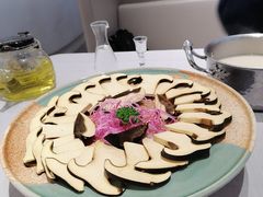 -红鼎豆捞·非遗鲍皇汤火锅(宝丰路店)