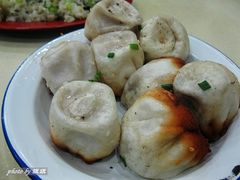 -舒蔡记生煎菜饭(云南中路店)