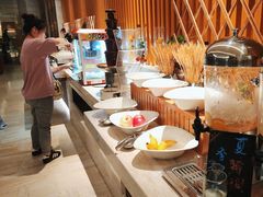 -万荟轩海鲜·粤式点心自助餐厅(蓝海风万怡酒店)
