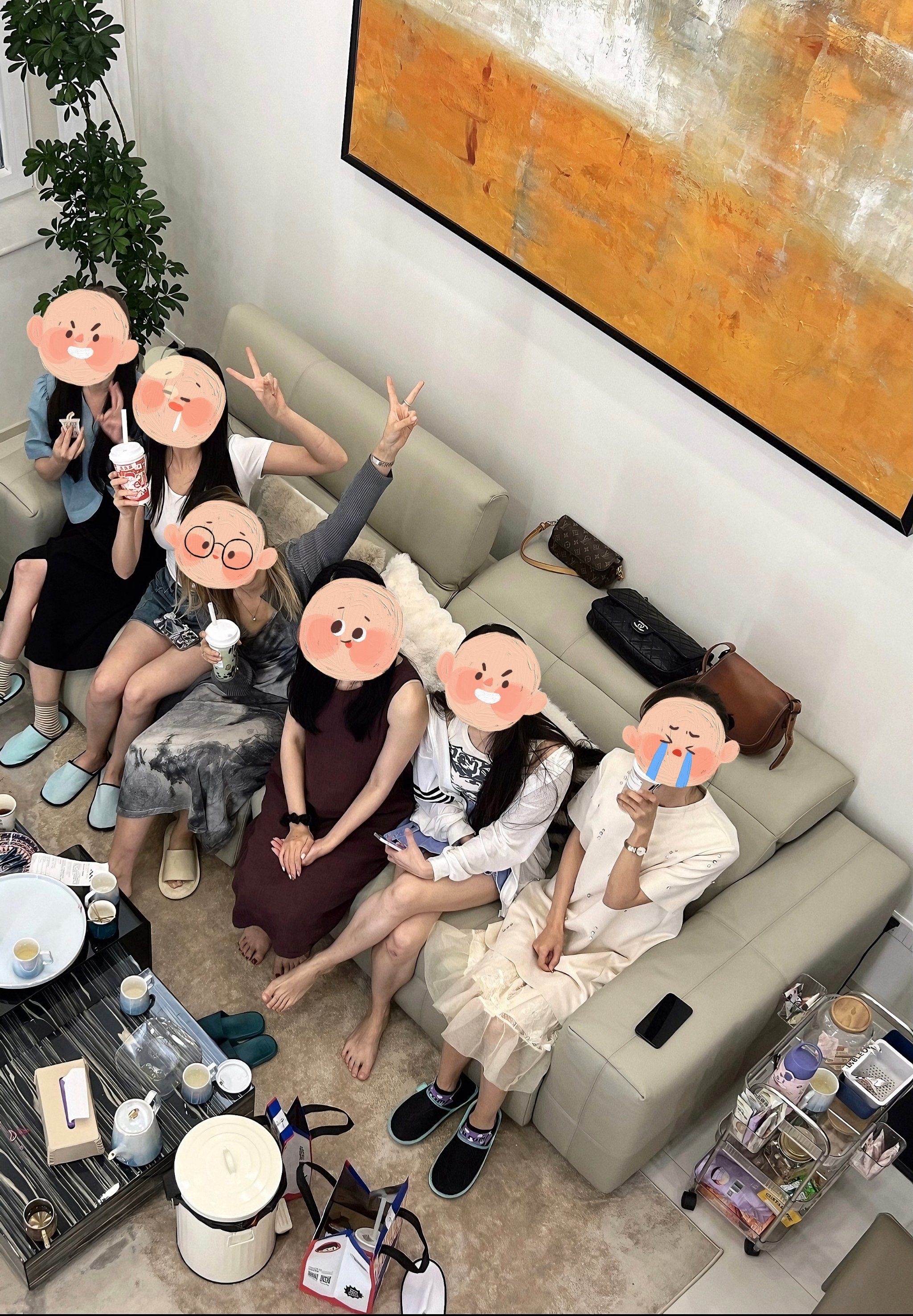 论我如何在别墅轰趴一小时出50张神级照片