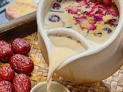 -阿山卓·野生菌火锅·纳西火塘烤肉