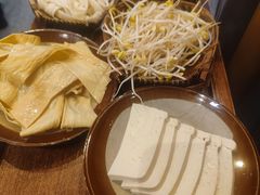 -憨铁匠火锅(红山6979店)