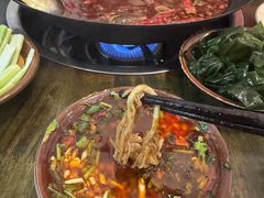 -黄潇洒老火锅(九眼桥宏济巷店)