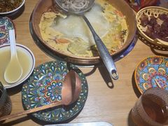 -洱火云南酸菜牛肉火锅(石景山当代商城店)