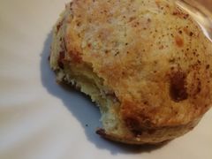 -VERIE BAKEHOUSE