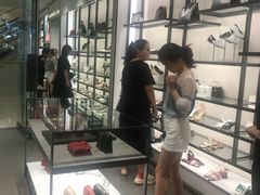 -CHARLES&KEITH(城西银泰店)